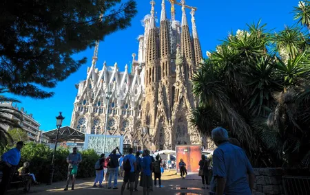Sagrada Familia Fast Track Guided Tour