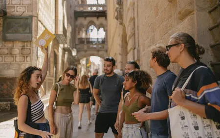 Barcelona Historical Walking Tour: Gothic Quarter & El Born