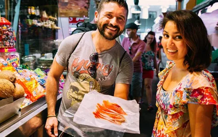 Barcelona Private Food Tour With Locals: 6 or 10 Tastings