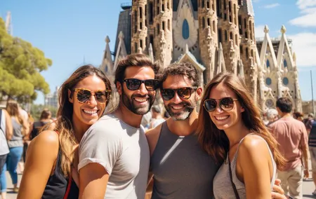 Barcelona Sagrada Familia Guided Tour with skip the line ticket