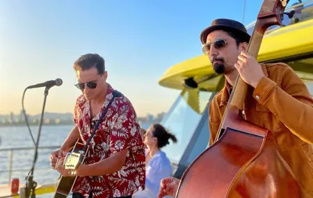 Sunset Catamaran Cruise with Live Music in Barcelona