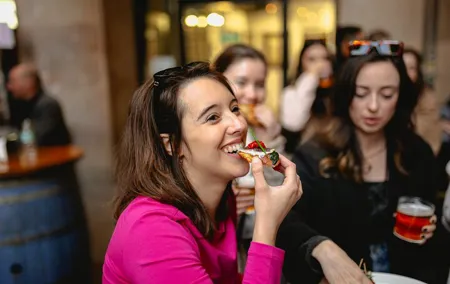 Barcelona Tapas Food Tour with Lunch or Dinner in El Born