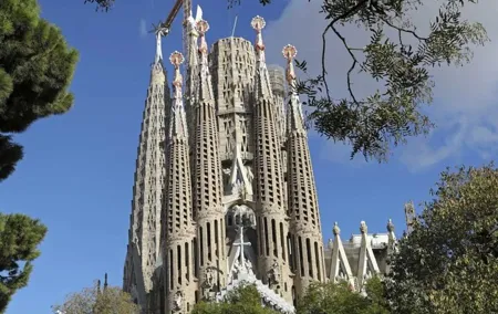 Sagrada Familia Private Tour with Skip-the-Line Ticket