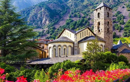 Andorra Original History and Sightseeing Tour (Private, Pickup)