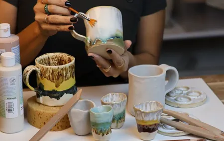 Pottery Workshop and Wine – Barcelona