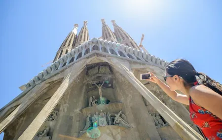 Barcelona eBike Small Group Tour with entrance to Sagrada Familia