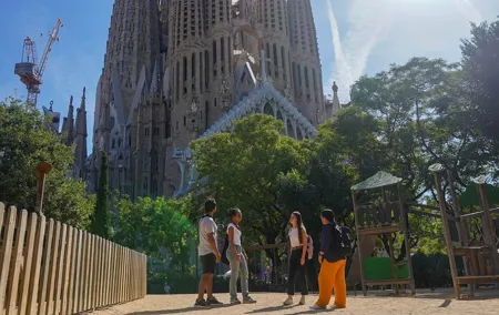 Sagrada Familia & Park Guell Guided Tour