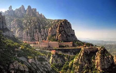 Salt Mountain, Cruces Forest, Wines and Montserrat Small group
