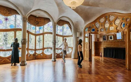 Casa Batlló First Access VIP Tour + Optional Sagrada Família