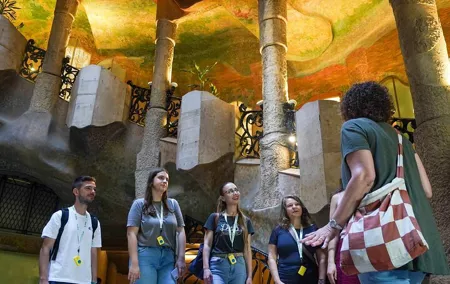 Gaudi Guided Tour: Casa Batllo, La Pedrera & Casa Vicens