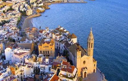 Sitges Tour