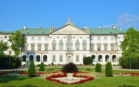 Warsaw’s Muranów: Jewish Heritage Exploration Game and Tour