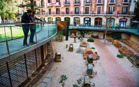 Barcelona Private Walking Tour through the City of Gaudi