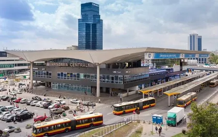 Private transfer from any location in Warsaw to Central Railway Station