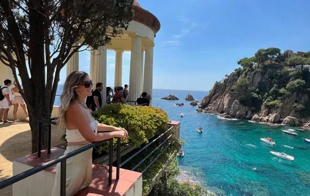 From Barcelona: Wine Tasting & Tapas + MARIMURTRA Garden + Blanes