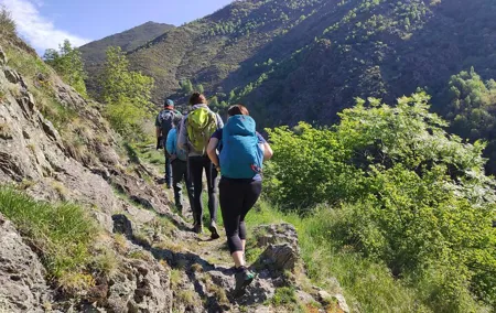 Pyrenees Hiking Experience from Barcelona. Small Group Tour