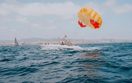 Parasailing in Barcelona