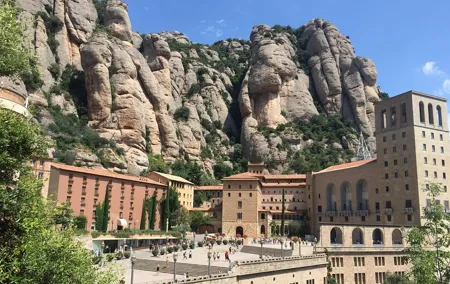Montserrat & best winery private tour experience with a local expertise