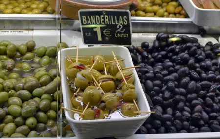 A Day in Sants Feasting Off the Grid