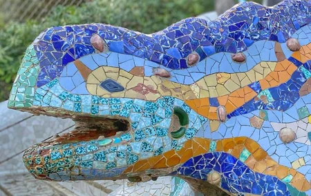 Park Guell Guided Tour in Barcelona with Entry
