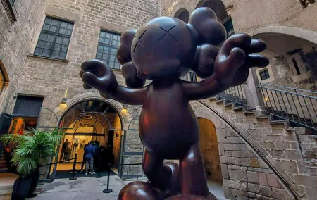 Barcelona Old City and Hidden Gems Private Walking Tour