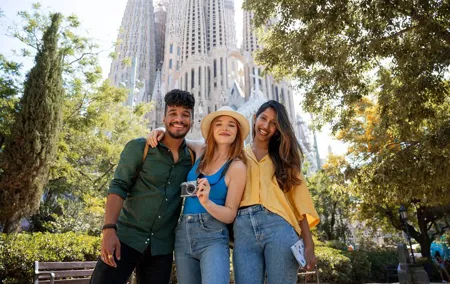 Sagrada Familia Skip the Line Guided Tour