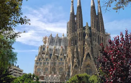 Barcelona - self-guided city walking tour