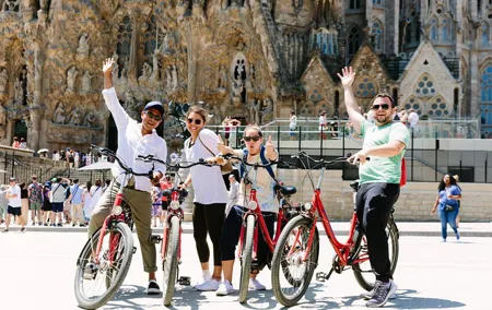 Barcelona: Wonders of Gaudi Bike Tour