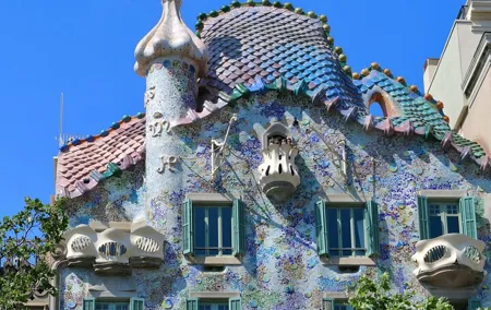 Life of Gaudi and Architectural Walking Tour