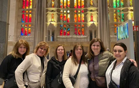 Skip-the-Line Sagrada Familia Semi Private Tour