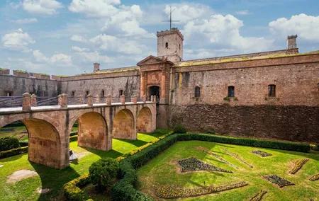 Girona Castle Ticket Experience