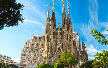 Private Audio Guided Walking Tour in Barcelona