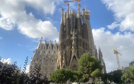 Discovery bike tour of Barcelona