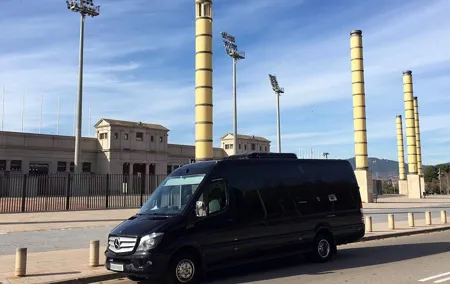 Private Self-Guided Tour in Barcelona by Minibus for 15 Passengers