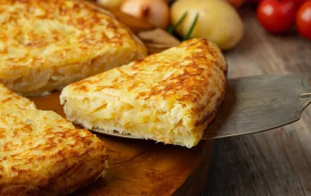 Eat Like a Local: Hidden Gràcia Catalan Food Tour in Barcelona