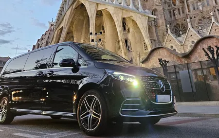 Premium Private Transfer from BCN Airport to Barcelona City Centre