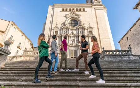 Girona Private Guided Tour by High Speed Train from Barcelona