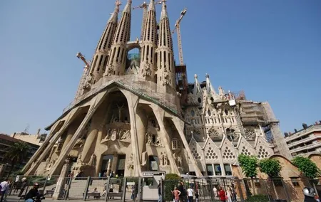 Barcelona Full-Day Sightseeing Private Tour