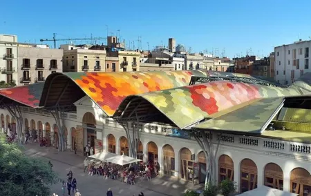 Boqueria & St Caterina Markets with Food & Tapas Small Group Tour