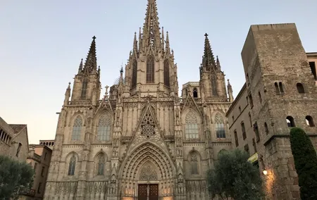 Barcelona Highlights Full Day Tour with a Licensed Tour Guide