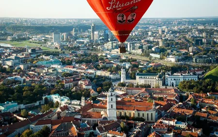 Luxury transport from/to Warsaw - Vilnius / International Airport by private van