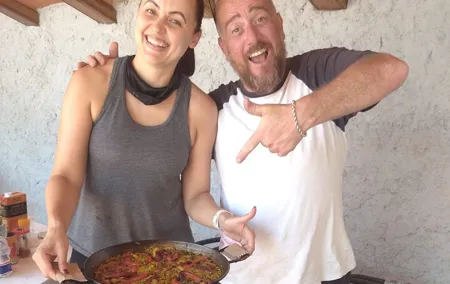 Paella Class, Winery and Bike Ride with Hotel Pickup from Sitges
