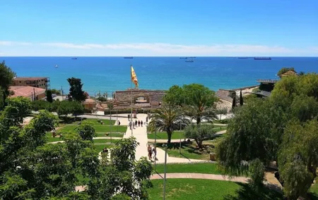 Full Day Visiting Tarragona and Sitges from Barcelona