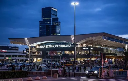 Private Warsaw Railway Station Round Trip Transfer