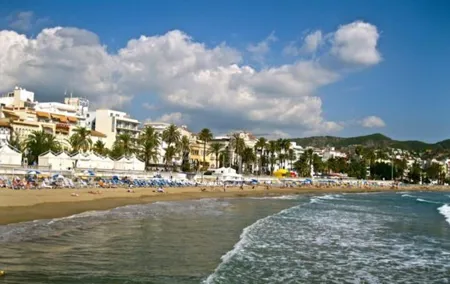 Private 5-hour Tour of Sitges from Barcelona with official tour guide