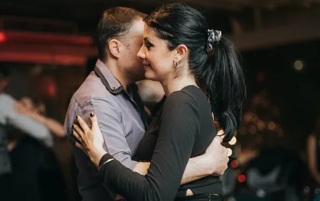 Barcelona Salsa Lovers Dance Experience