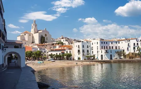 Dalí & Wine | Premium Private Tour with Coastal or Girona Add-On