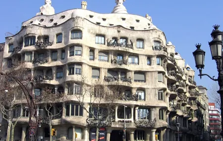Discover Barcelona Private Tour