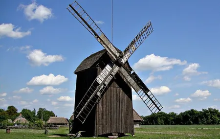 Countryside day tour from Warsaw by luxury car