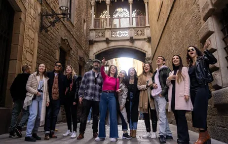 Private Barcelona Highlights: Gothic Quarter with a Local Guide